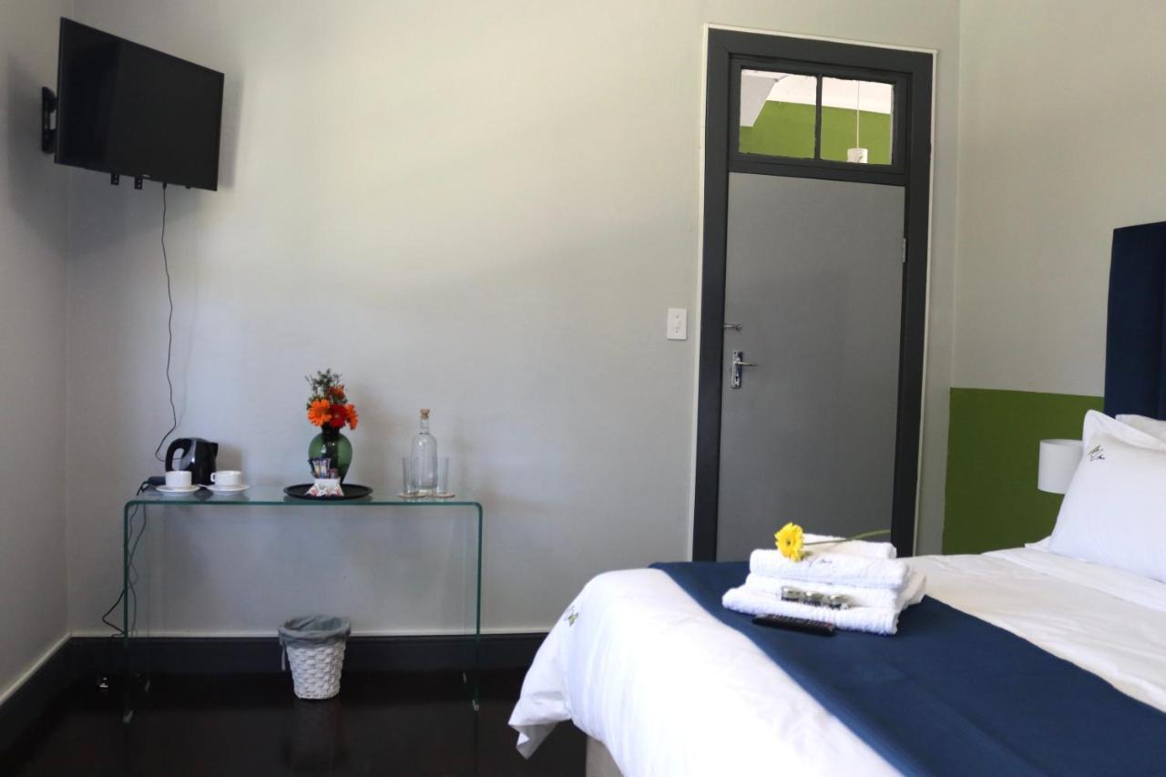 Uzuri Lifestyle Villa Port Saint Johnʼs Kültér fotó