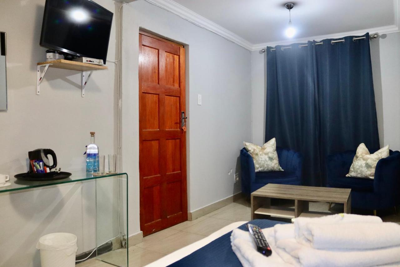 Uzuri Lifestyle Villa Port Saint Johnʼs Kültér fotó